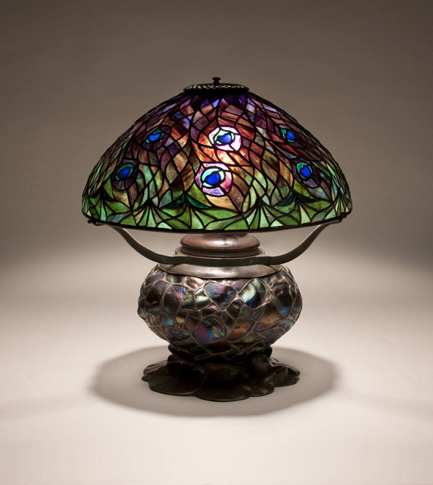 Early Tiffany Studios Peacock Table Lamp – CollectorsNet